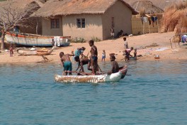 Malawi Lake village 
