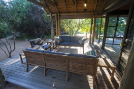 Bateleur Camp safari unit 