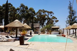 Lodge pool  by Kostas Limitsios