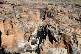 Bourkes Luck Potholes  by Flowcomm