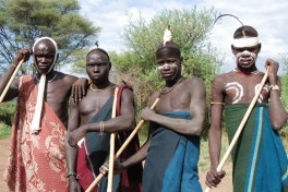 Mursi tribesmen 